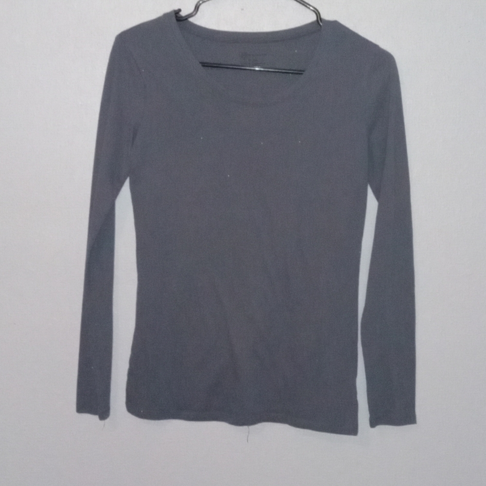 Grey long sleeve